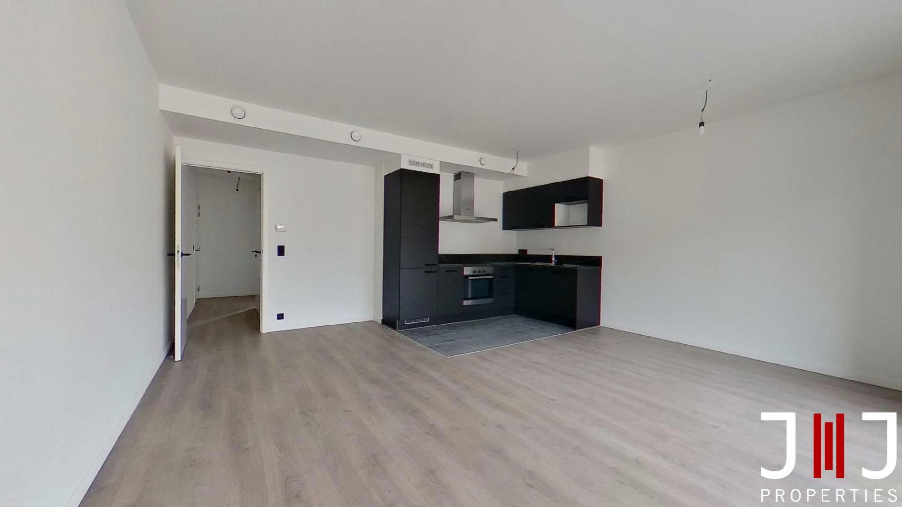 Flat for rent in Schaarbeek