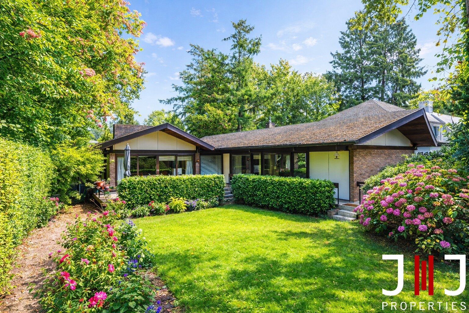 House for sale in Kraainem