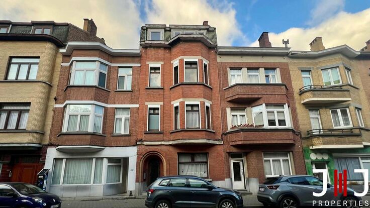 Apartment block for sale in Anderlecht