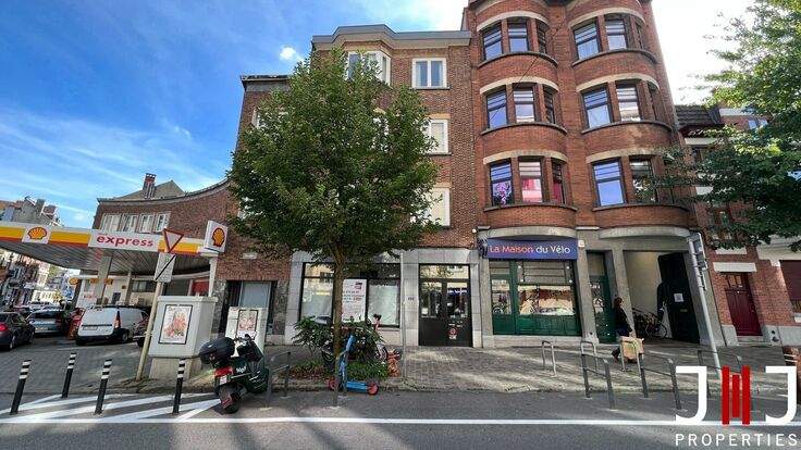 Apartment block for sale in Schaarbeek