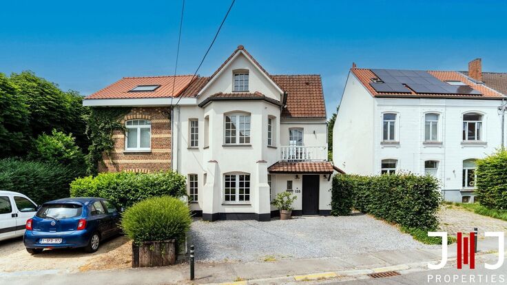 House for rent in Genval