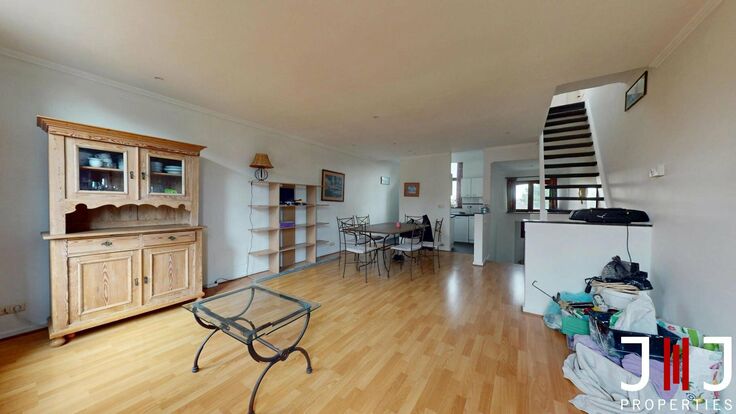 Triplex for rent in Etterbeek