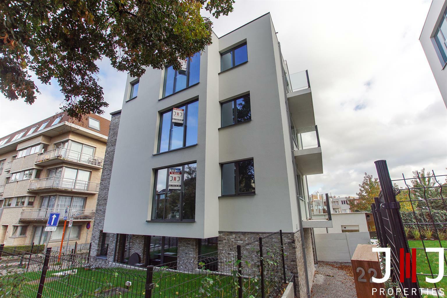Penthouse for rent in Ganshoren