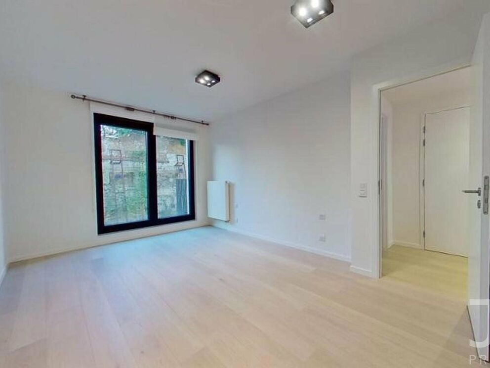 Appartement te huur in Elsene