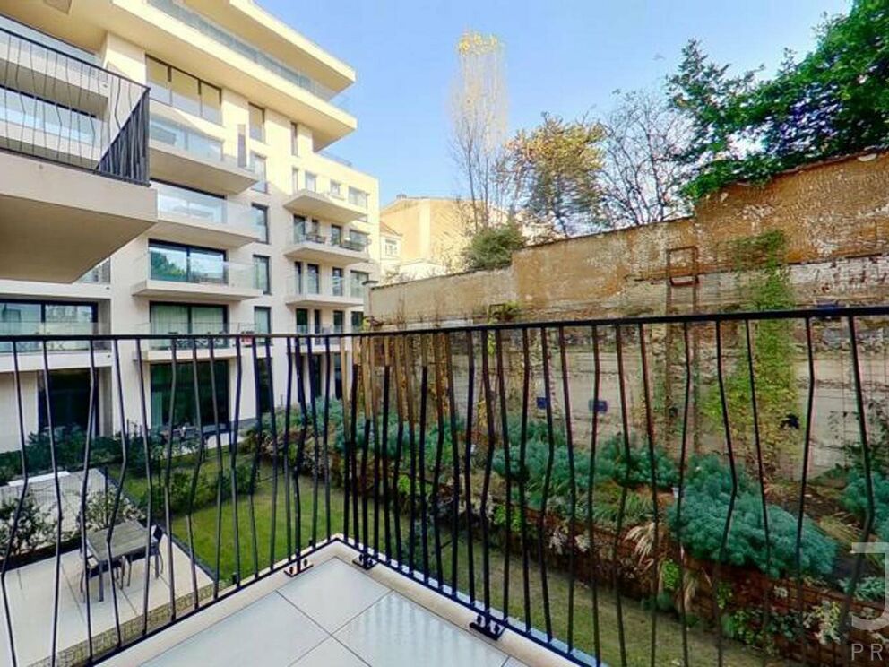 Appartement te huur in Elsene