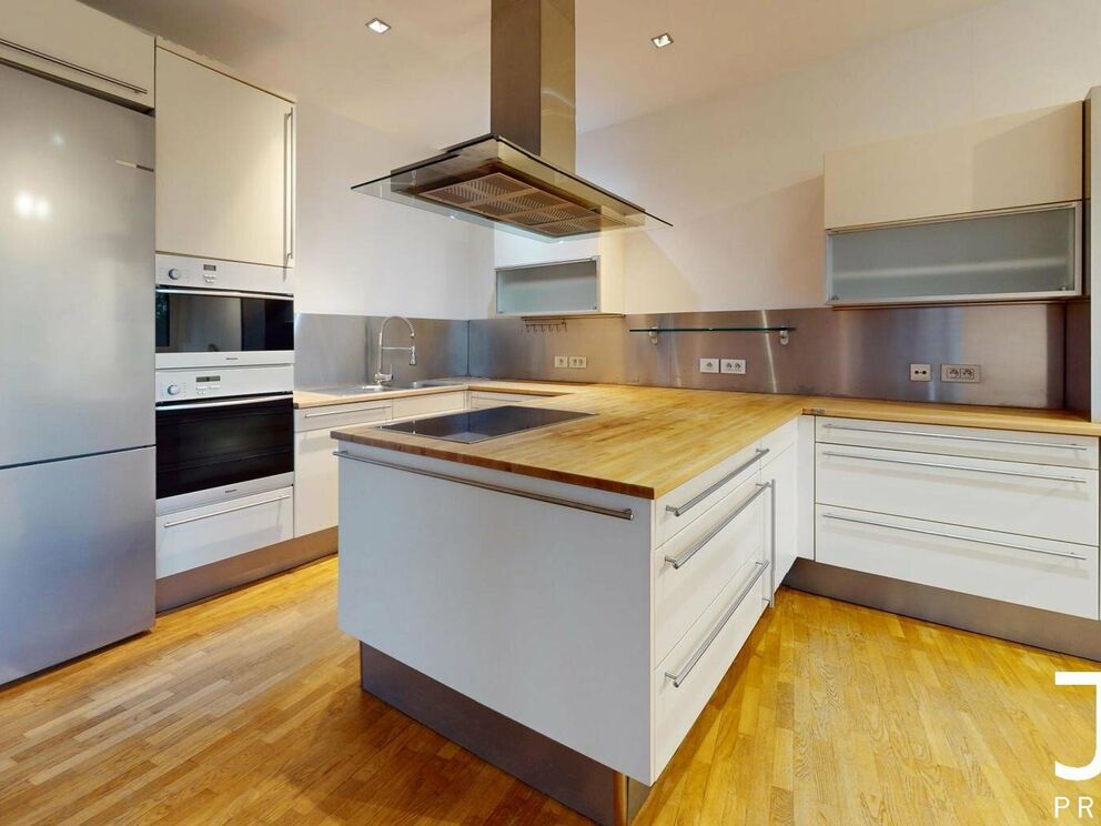 Appartement te koop in Elsene