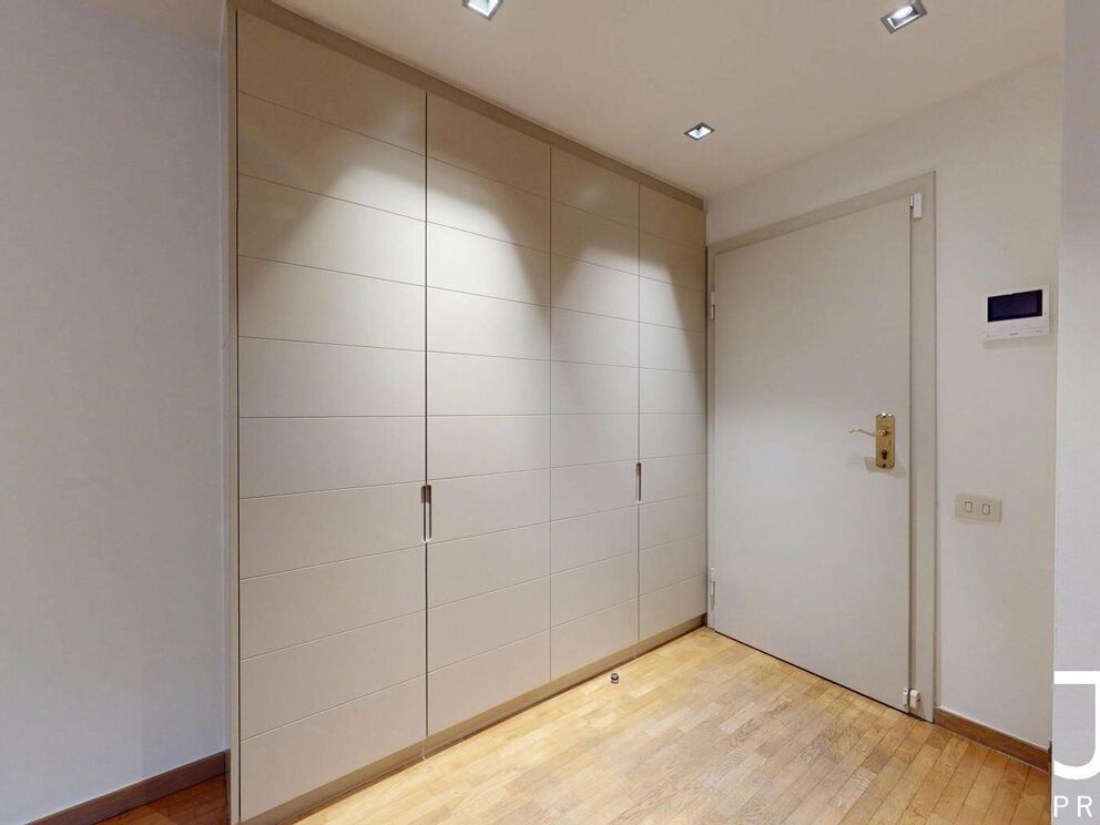 Appartement te koop in Elsene