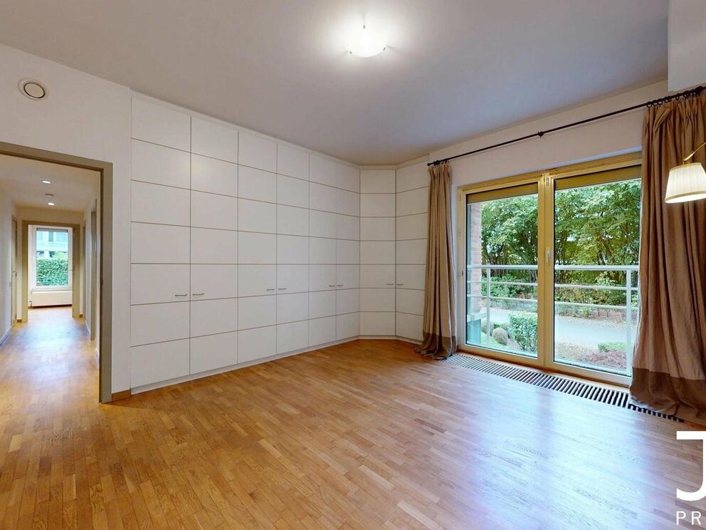 Appartement te koop in Elsene
