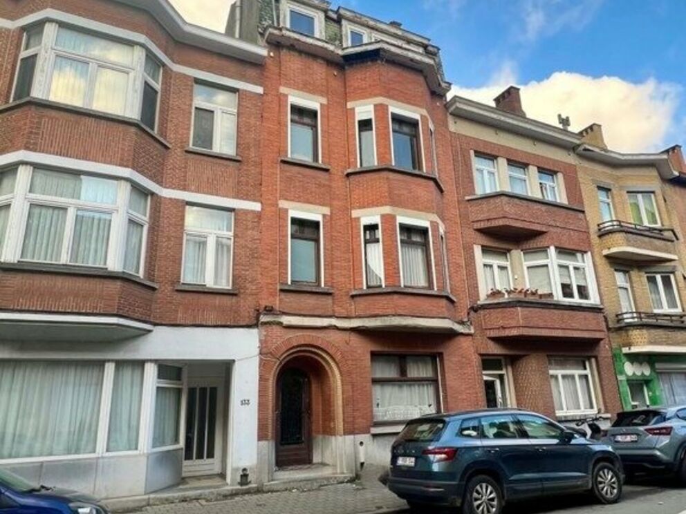 Appartementsgebouw te koop in Anderlecht