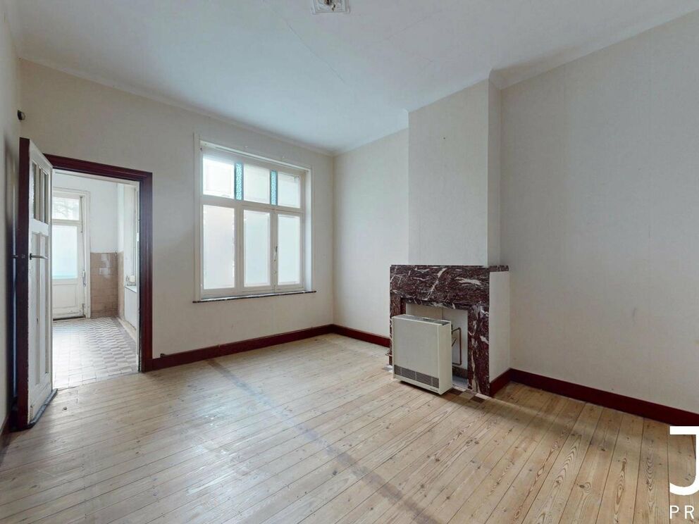 Appartementsgebouw te koop in Anderlecht