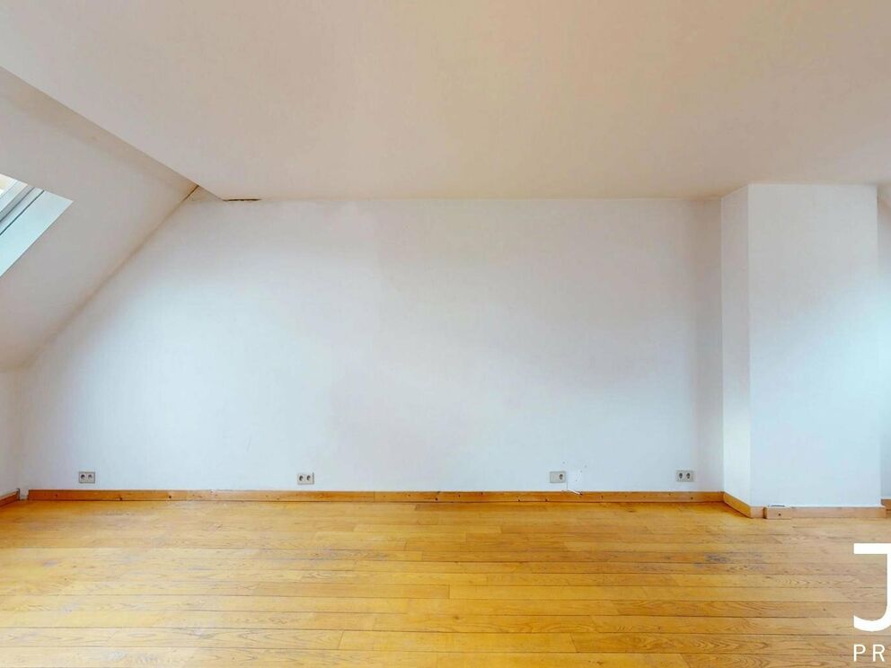 Appartementsgebouw te koop in Sint-Joost-ten-Node