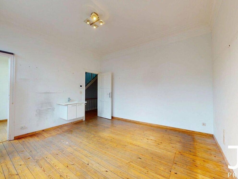 Appartementsgebouw te koop in Sint-Lambrechts-Woluwe