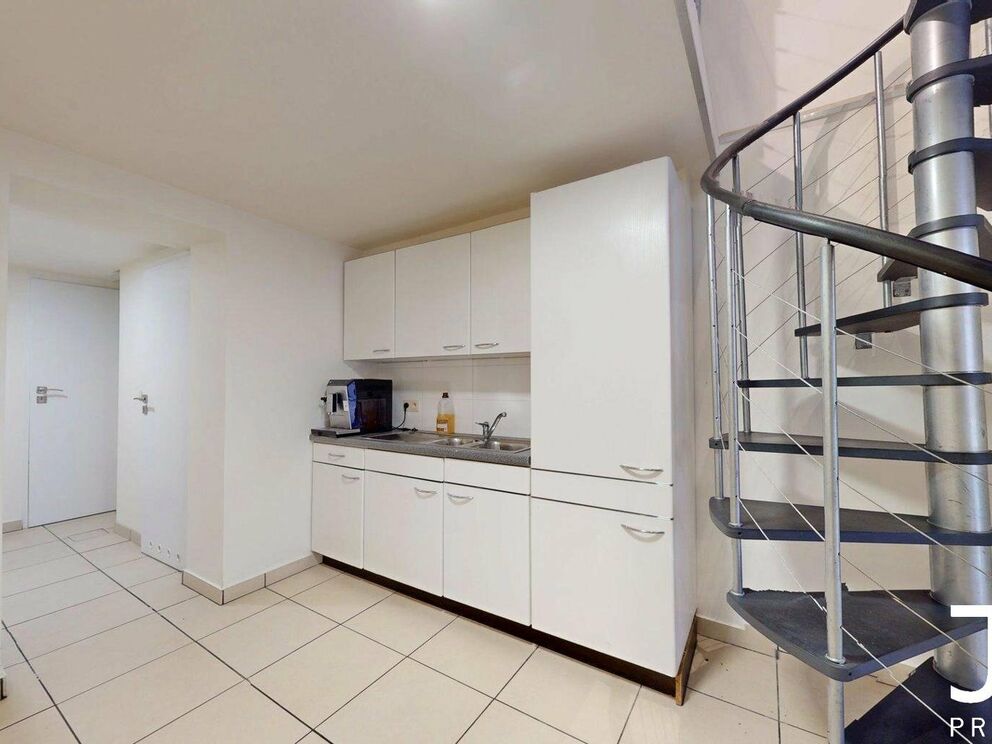 Appartementsgebouw te koop in Sint-Lambrechts-Woluwe