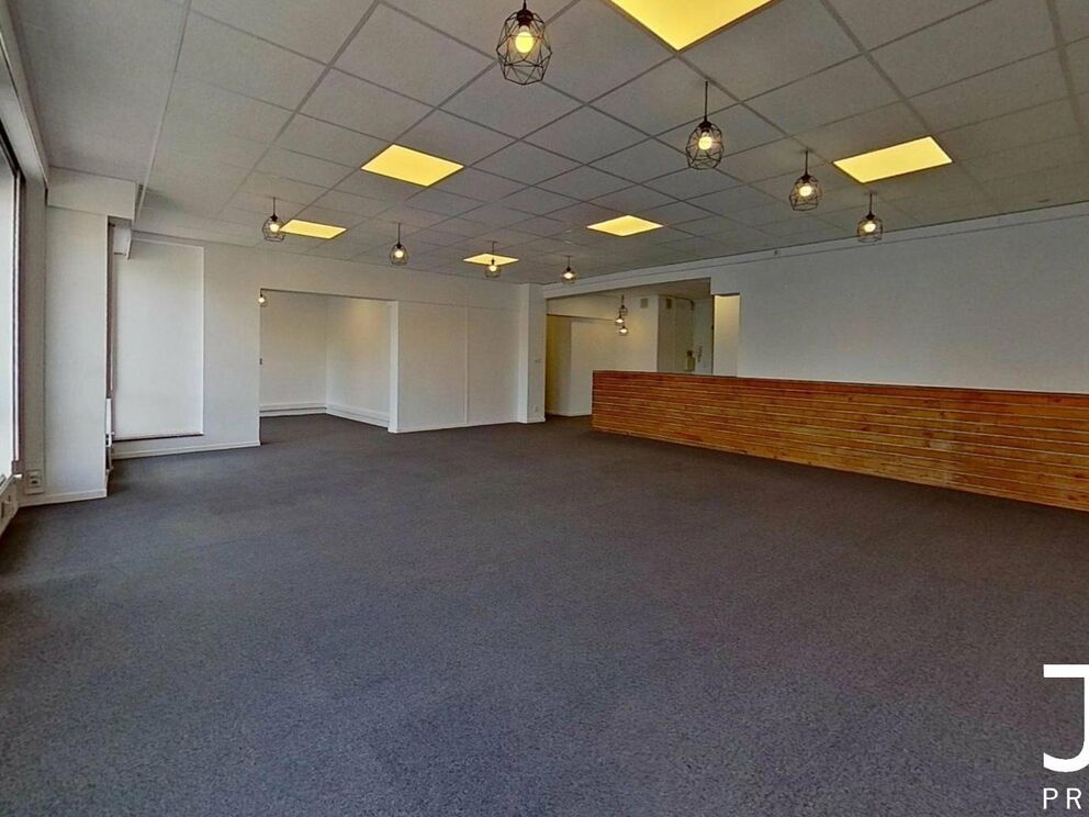 Bureaux à louer à Etterbeek