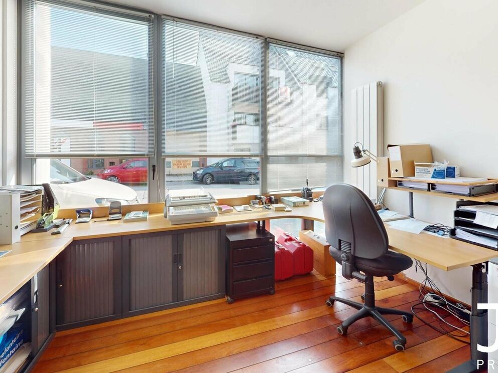 Bureaux à vendre à Genval