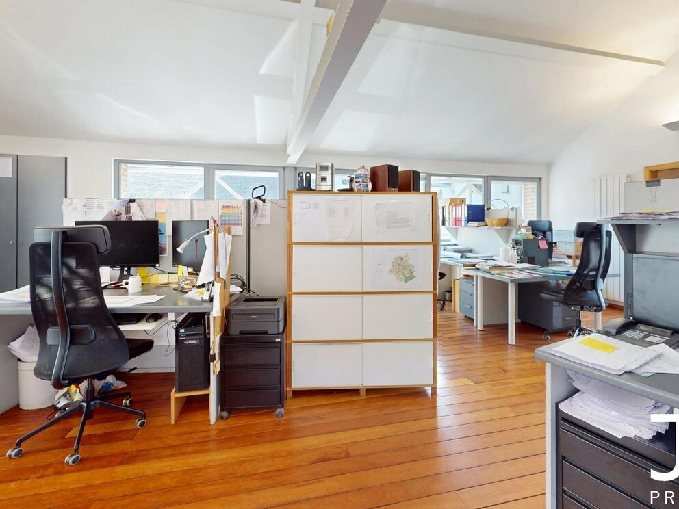 Bureaux à vendre à Genval