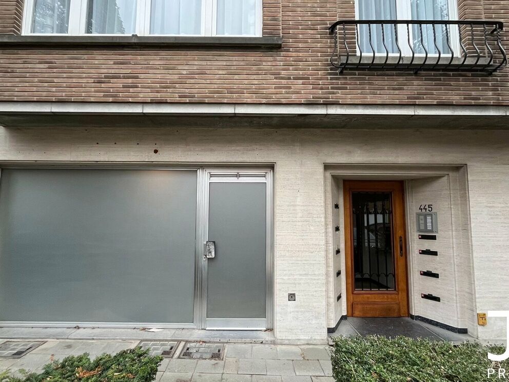 Commerce individuel &agrave; louer &agrave; Kraainem