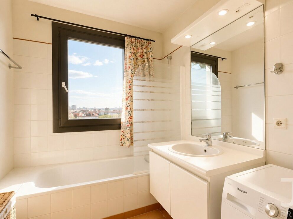 Duplex à vendre à Ixelles