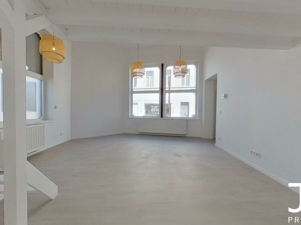 Duplex for rent in Elsene