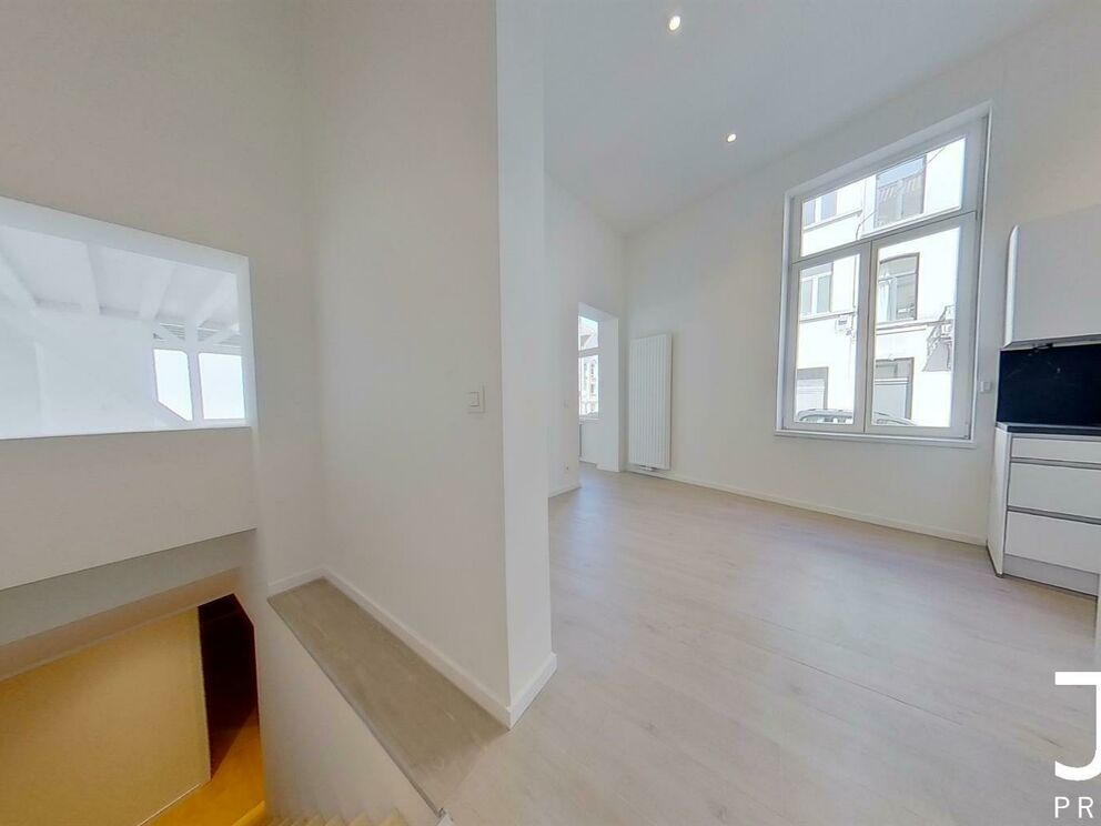 Duplex for rent in Elsene