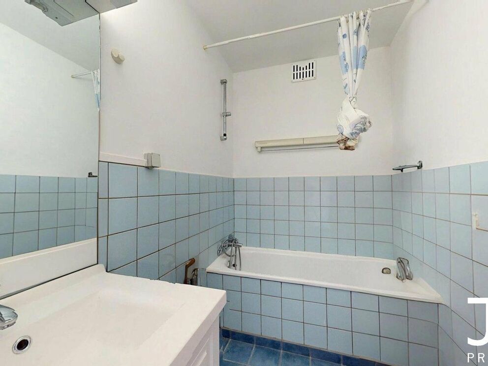 Flat for rent in Brussels