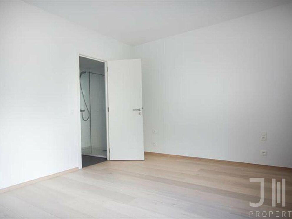 Flat for rent in Brussels