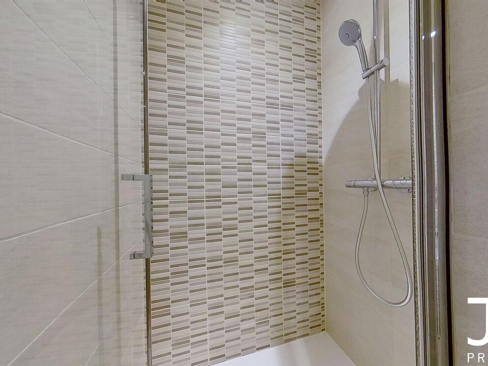 Flat for rent in Elsene