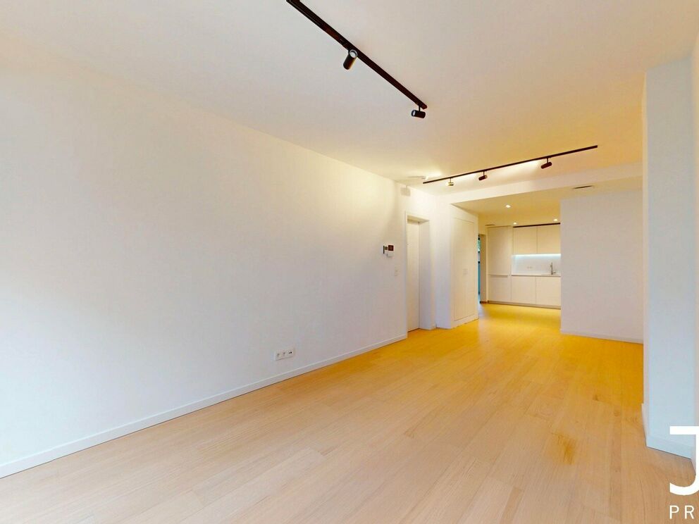 Flat for rent in Elsene