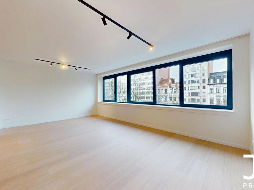 Flat for rent in Elsene