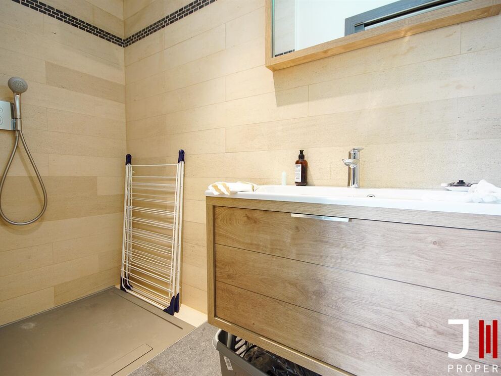 Flat for rent in Sint-Lambrechts-Woluwe