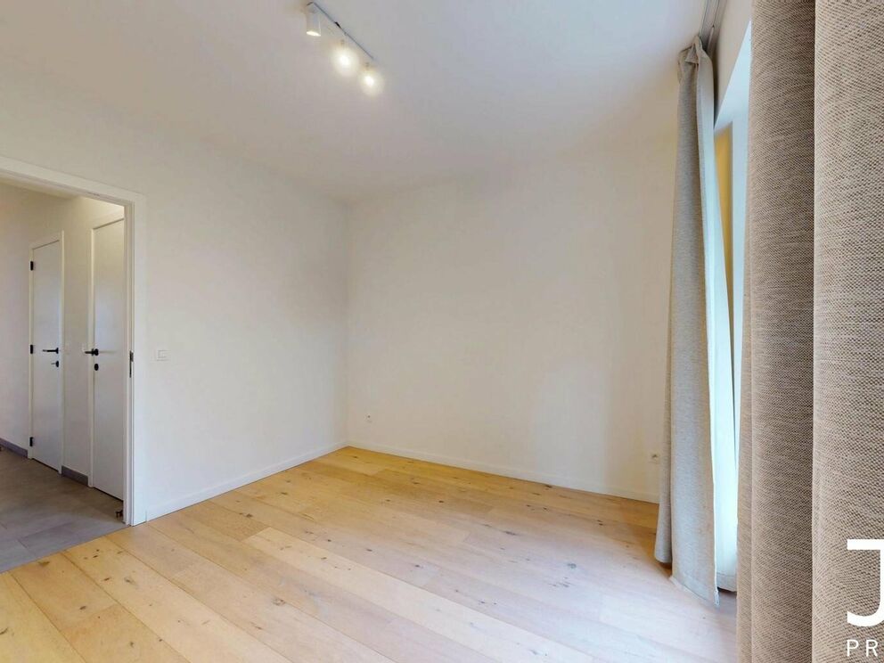 Flat for rent in Sint-Lambrechts-Woluwe