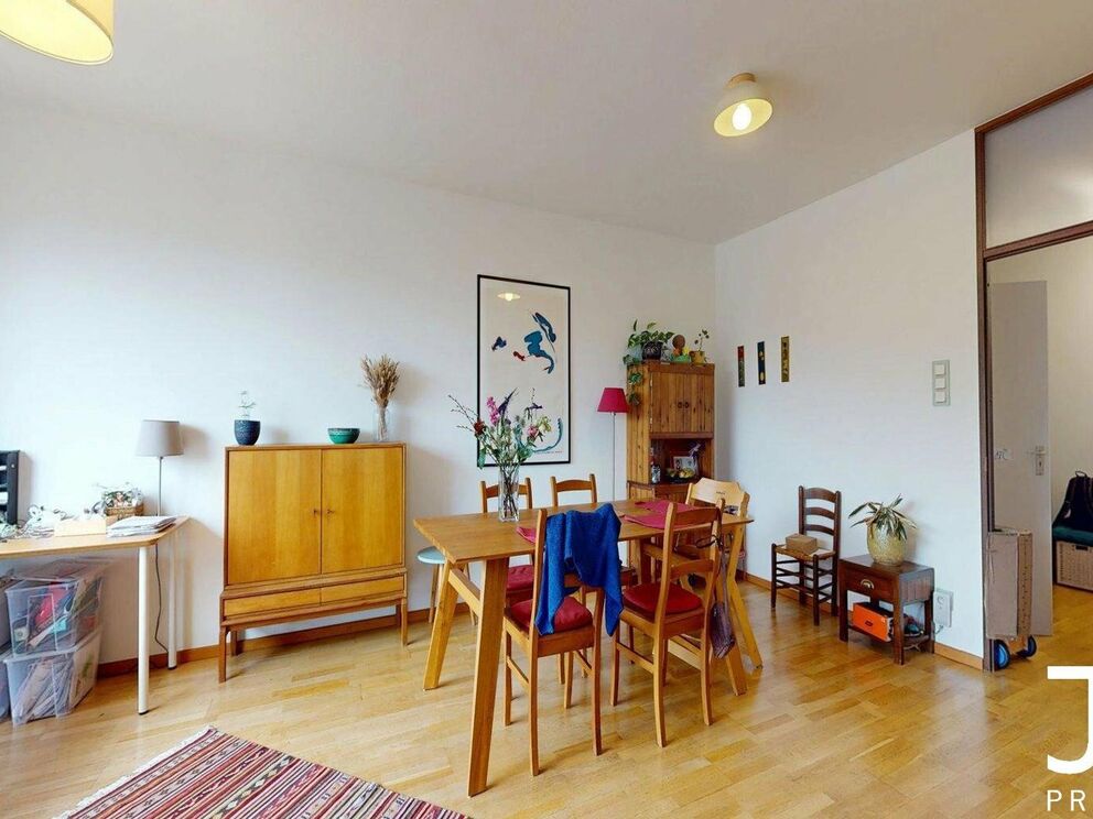 Flat for rent in Sint-Lambrechts-Woluwe