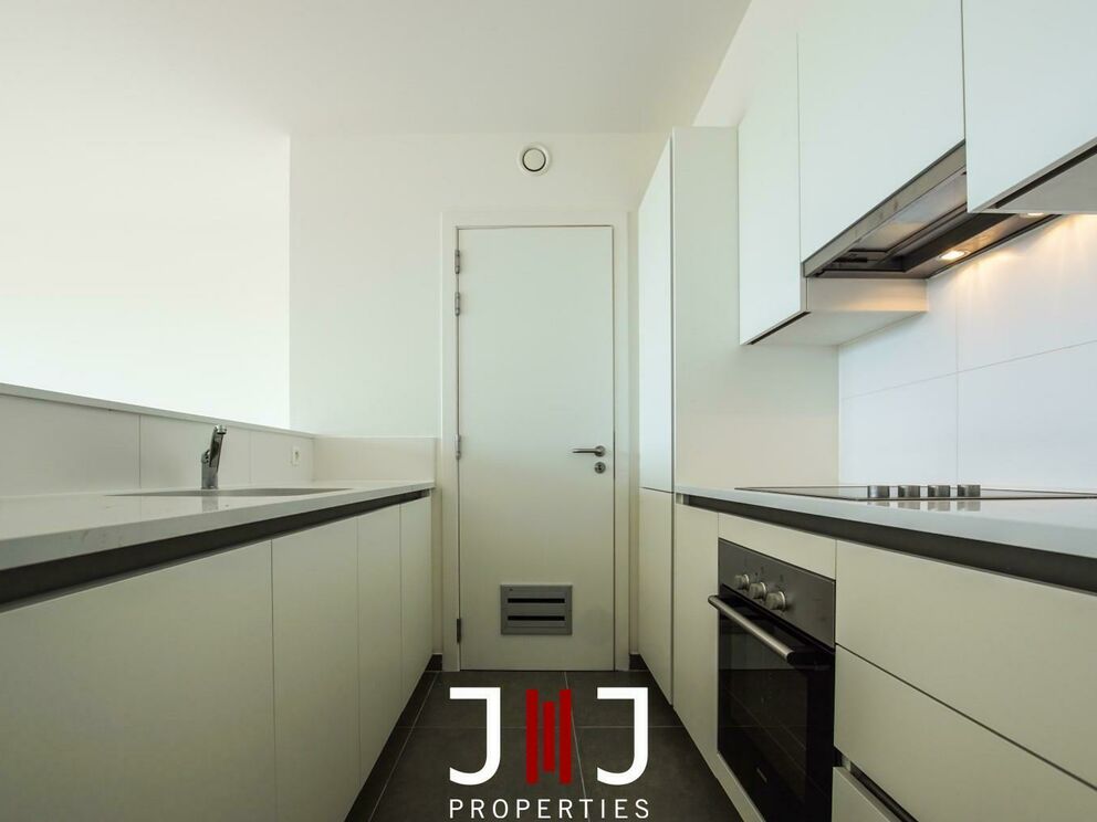 Flat for rent in Sint-Lambrechts-Woluwe