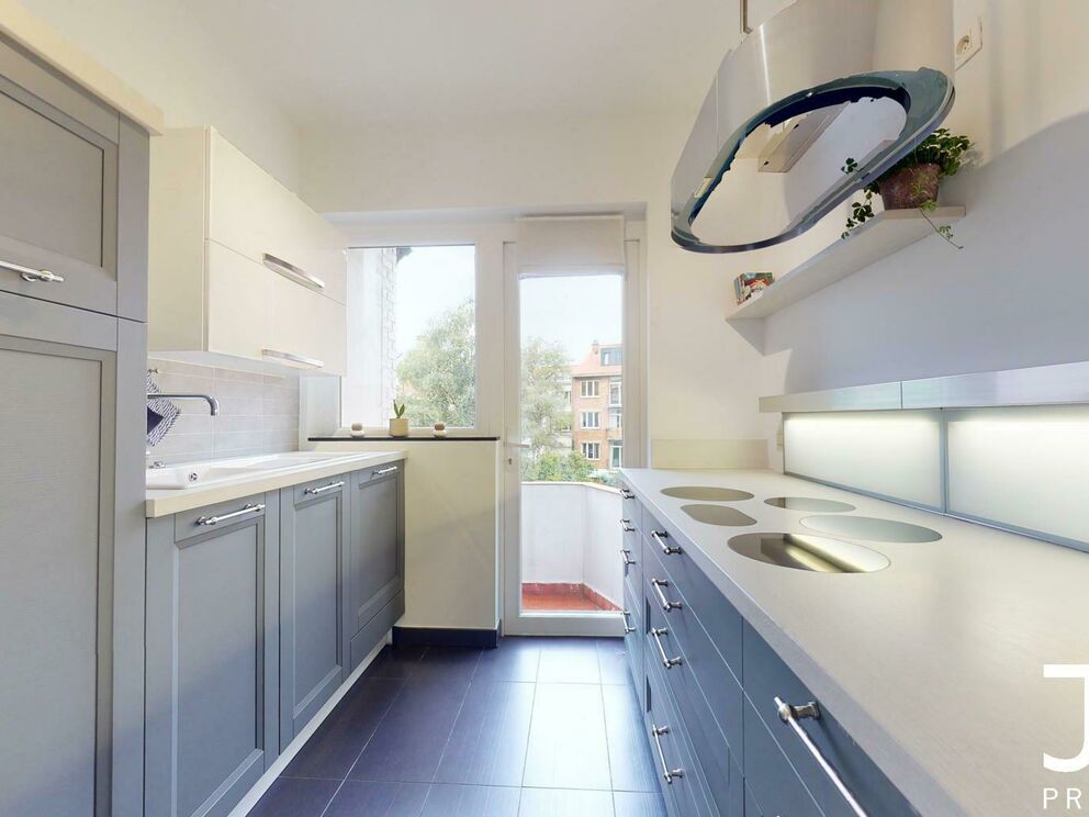Flat for rent in Sint-Lambrechts-Woluwe