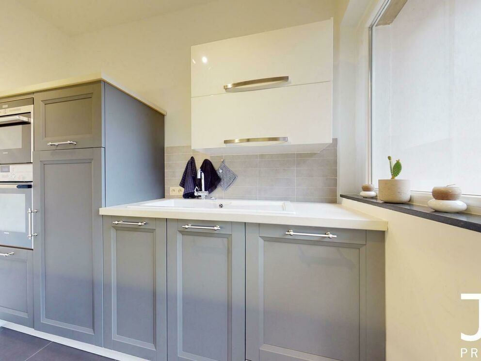 Flat for rent in Sint-Lambrechts-Woluwe