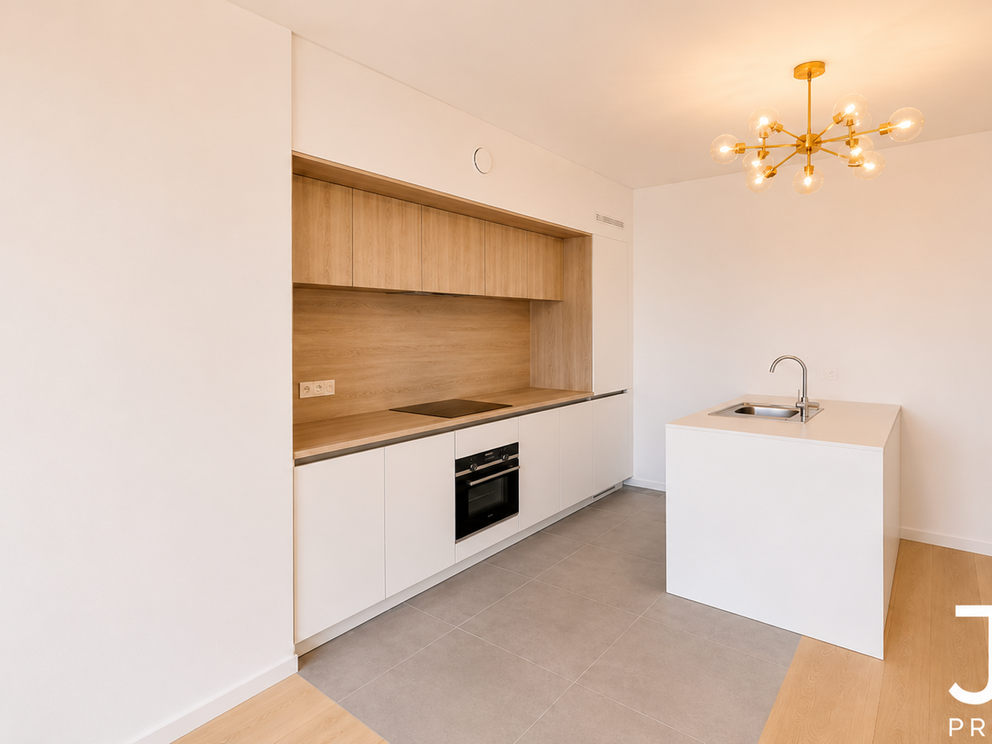 Flat for rent in Sint-Lambrechts-Woluwe