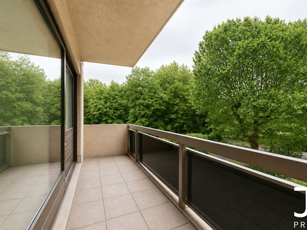 Flat for rent in Sint-Lambrechts-Woluwe