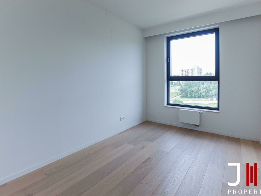 Flat for rent in Sint-Lambrechts-Woluwe