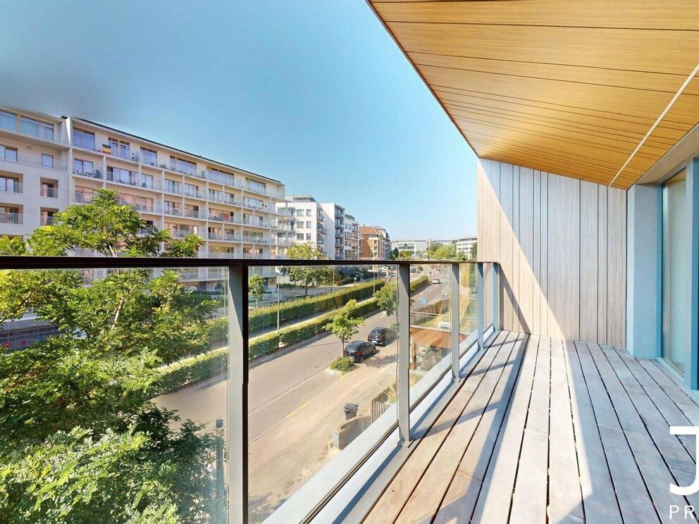 Flat for rent in Sint-Lambrechts-Woluwe