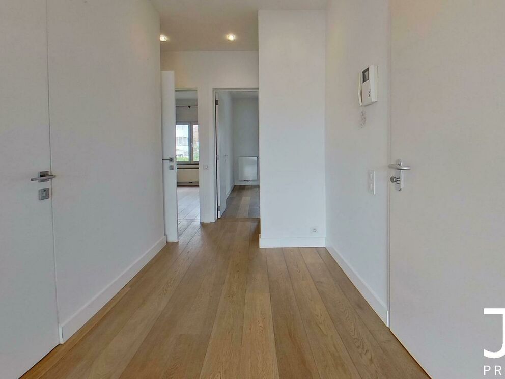 Flat for rent in Sint-Pieters-Woluwe