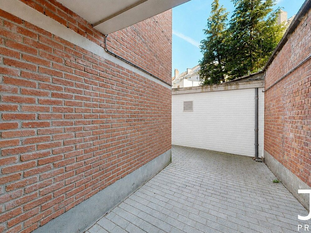 Flat for rent in Sint-Pieters-Woluwe