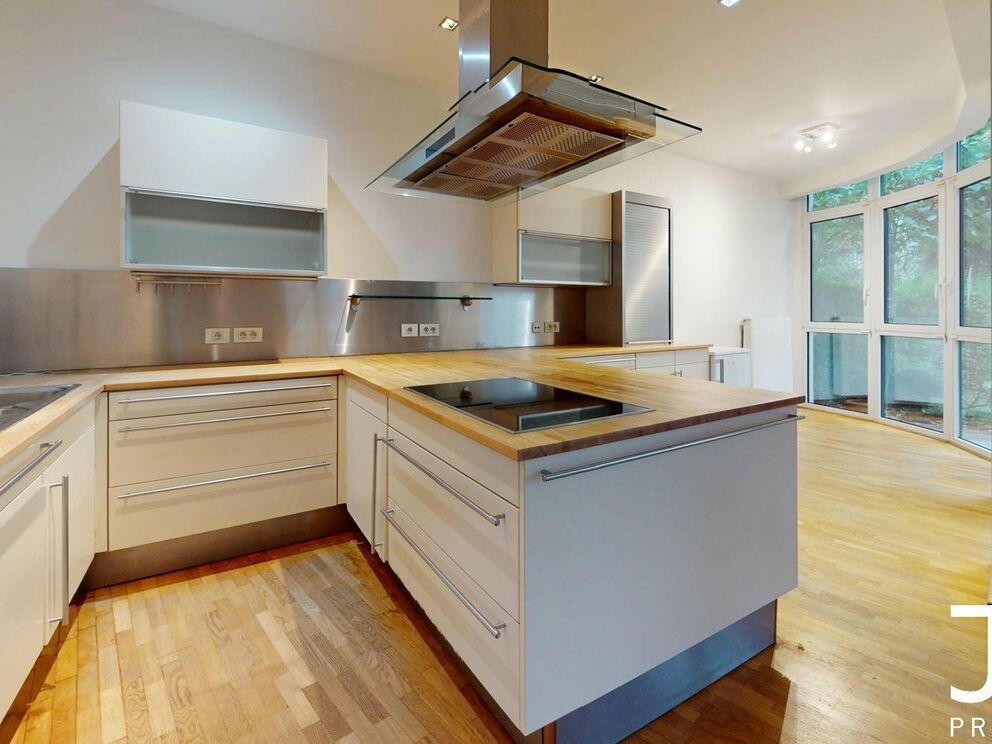 Flat for sale in Elsene