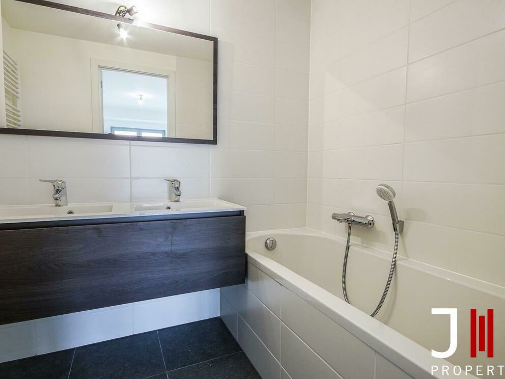 Flat for sale in Elsene