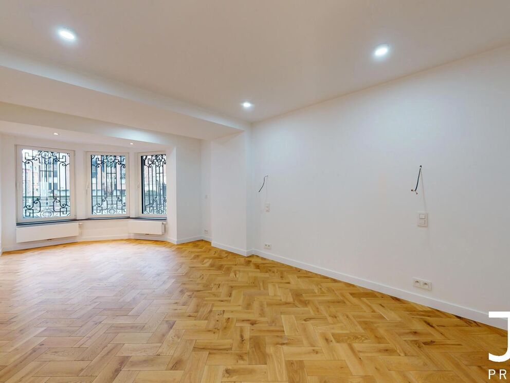 Gelijkvloerse verd. + tuin te huur in Etterbeek