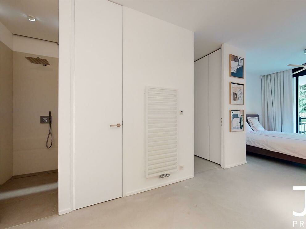 Gelijkvloerse verdieping te huur in Sint-Pieters-Woluwe