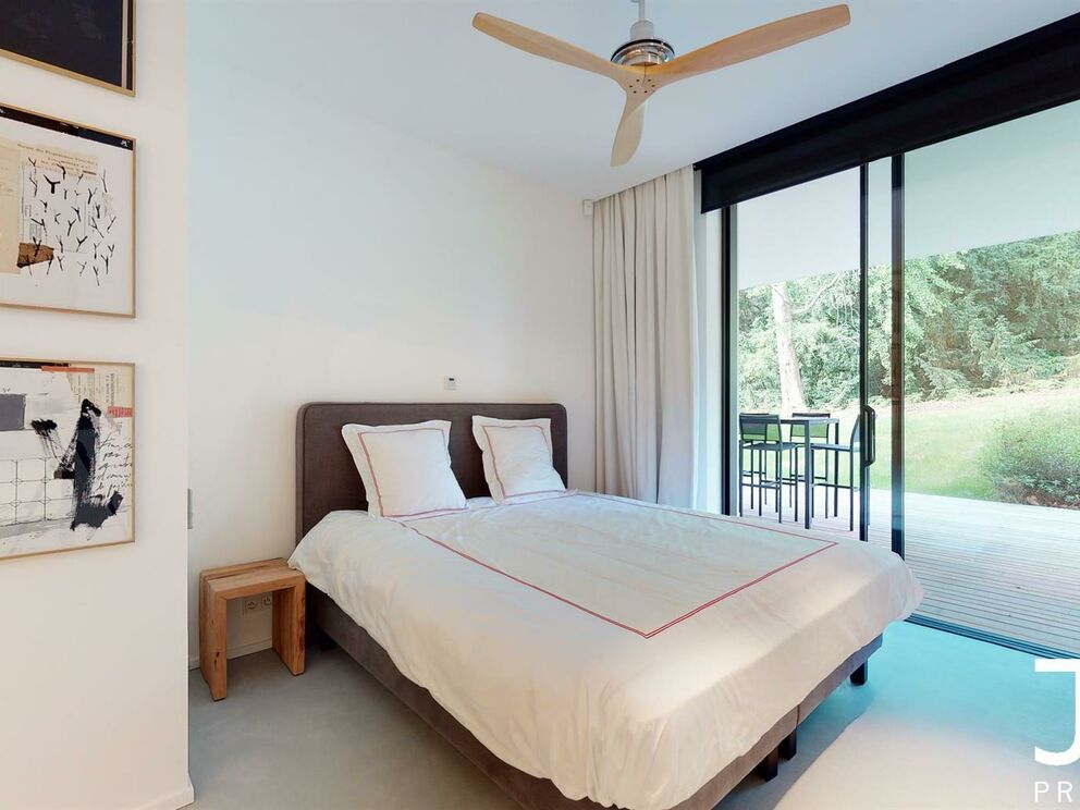 Ground floor for rent in Sint-Pieters-Woluwe