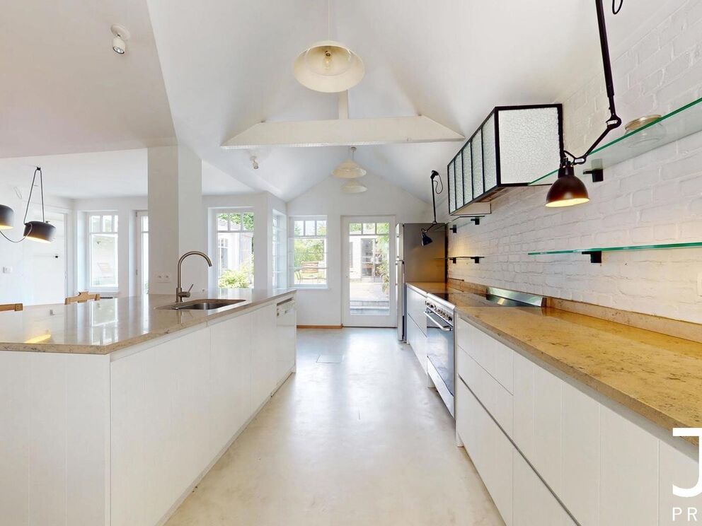 House for rent in Genval