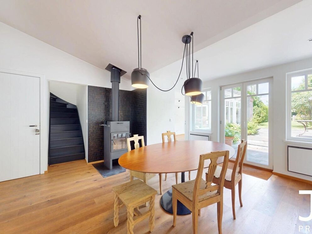 House for rent in Genval