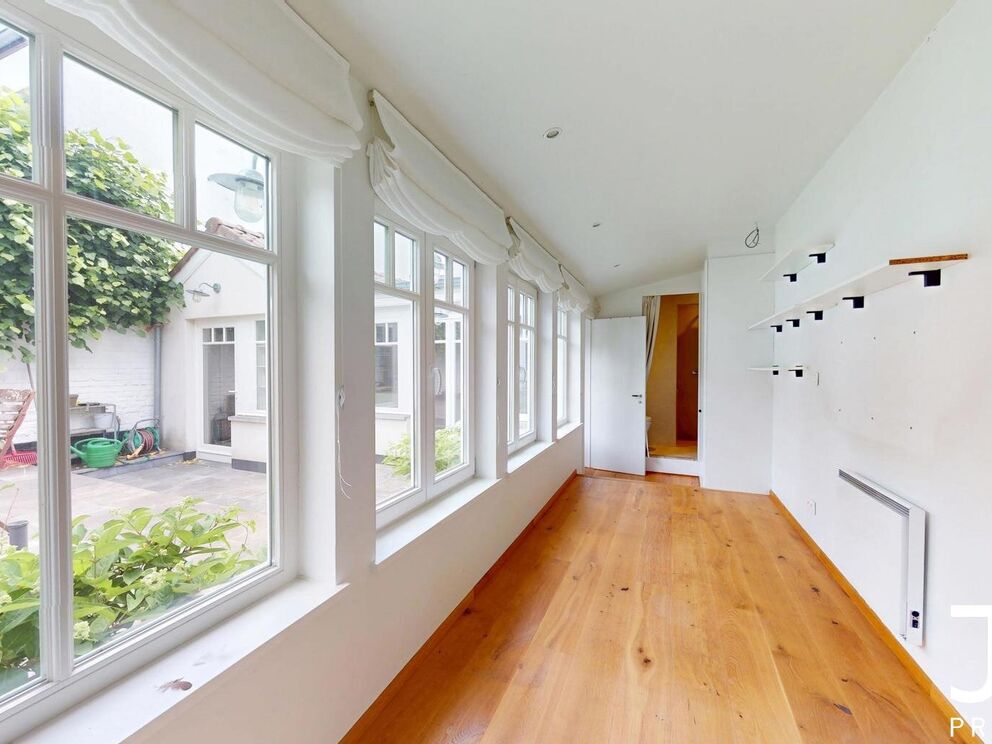 House for rent in Genval