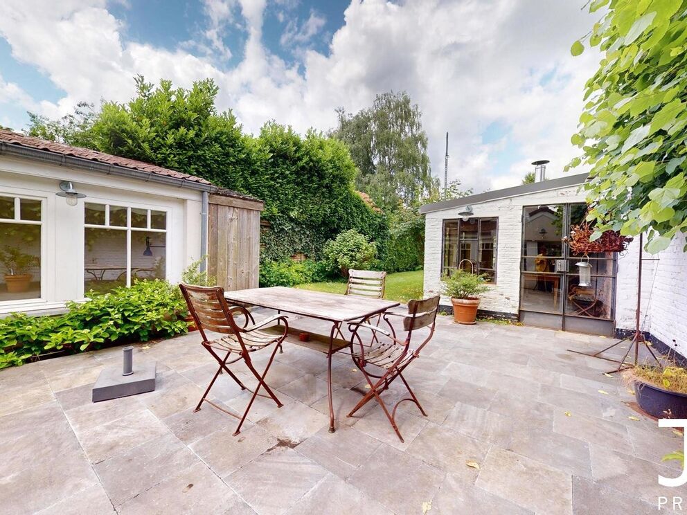 House for rent in Genval